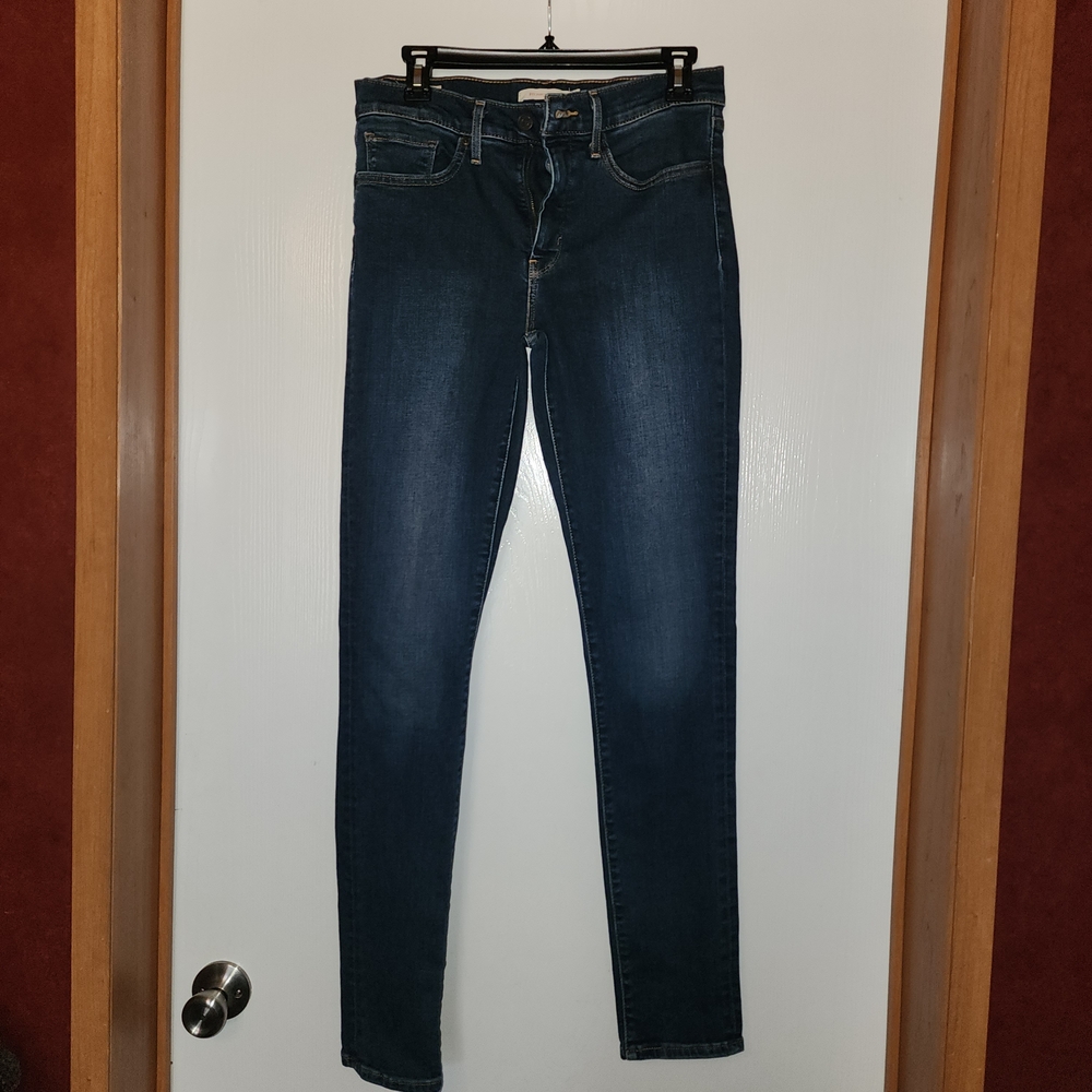 Levi's Shaping Skinny Jeans